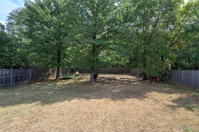 4814 Pinnacle Place, Denison, TX 75021