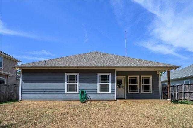 4814 Pinnacle Place, Denison, TX 75021