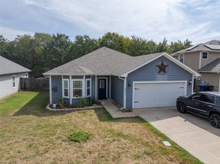 4814 Pinnacle Place, Denison, TX 75021