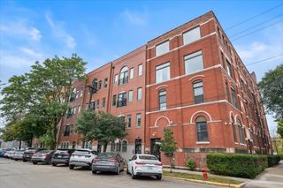 428 N Noble Street 2, Chicago, IL 60642