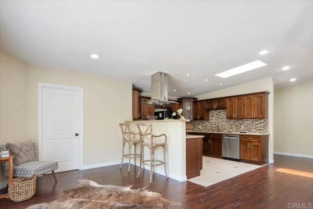 7740 Lindley Avenue, Reseda, CA 91335