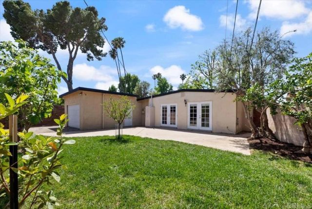 7740 Lindley Avenue, Reseda, CA 91335