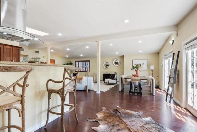 7740 Lindley Avenue, Reseda, CA 91335