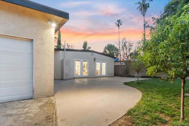 7740 Lindley Avenue, Reseda, CA 91335