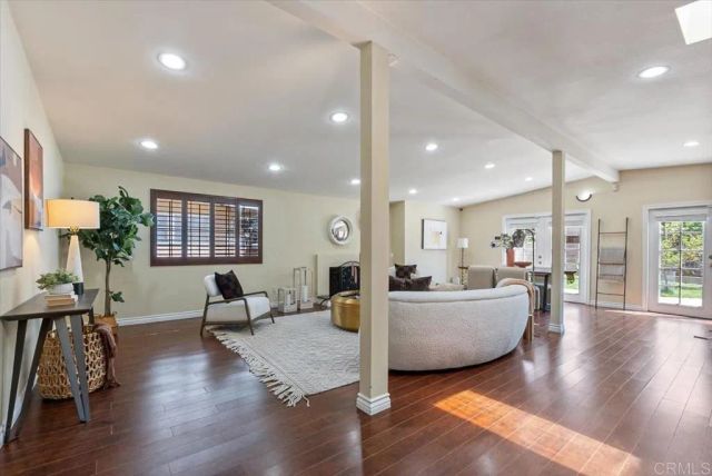 7740 Lindley Avenue, Reseda, CA 91335