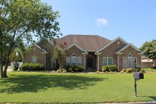 46 Little Creek Crossing, Priceville, AL 35603