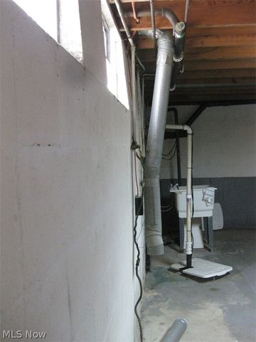 7160 Bretz Street NW, Massillon, OH 44646