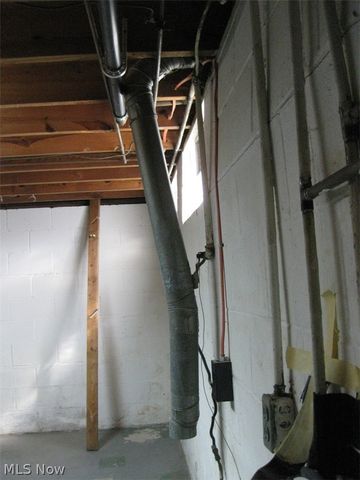 7160 Bretz Street NW, Massillon, OH 44646