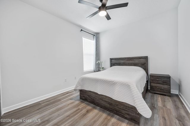 2631 Pinwherry Street NW, Palm Bay, FL 32907