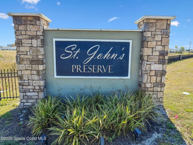 2631 Pinwherry Street NW, Palm Bay, FL 32907