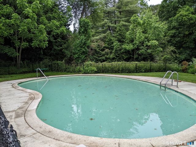76 Maple Tree Avenue 5, Stamford, CT 06906