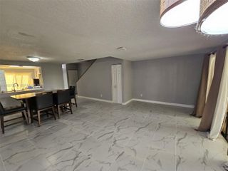 8837 NW 48th Street ., Sunrise, FL 33351