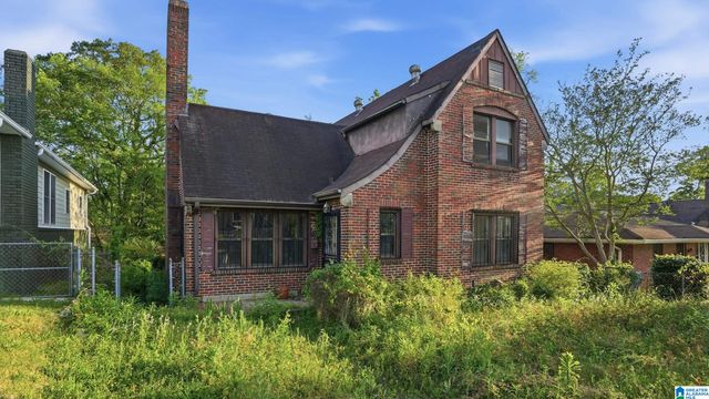 1717 28TH STREET ENSLEY, Birmingham, AL 35218
