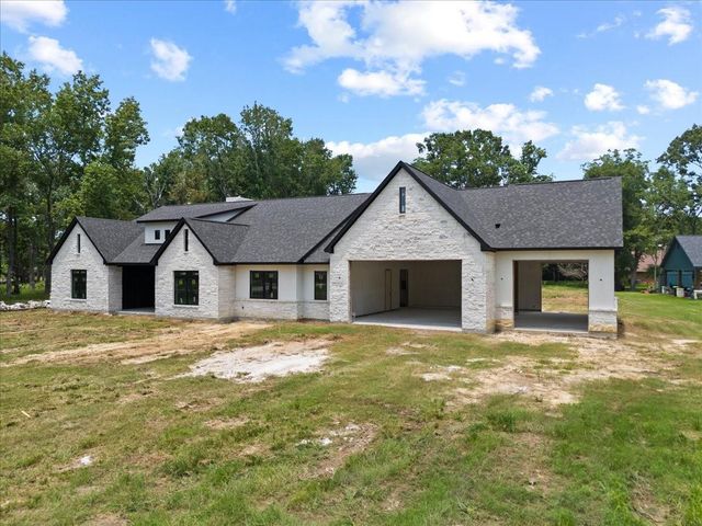 117 Daisy Ln, Baytown, TX 77523