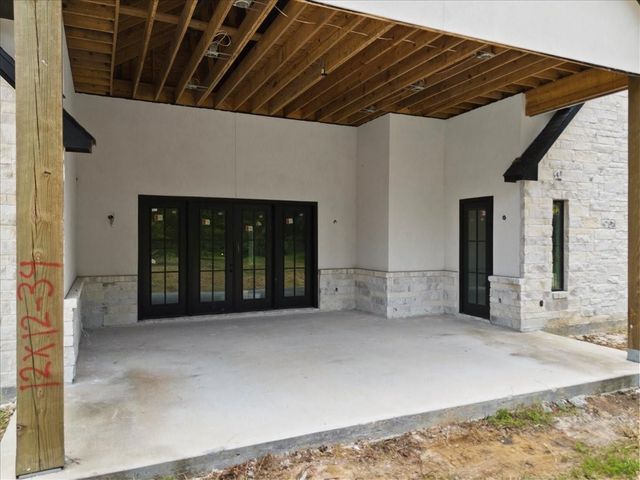 117 Daisy Ln, Baytown, TX 77523