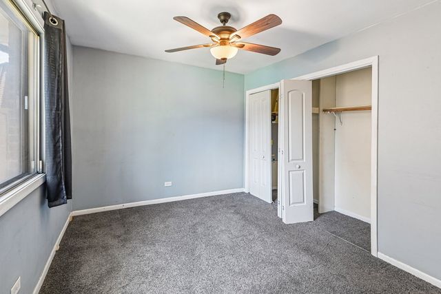 4833 W 109th Street 201, Oak Lawn, IL 60453