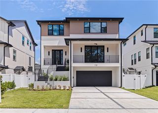 1735 MASSACHUSETTS AVENUE NE, St Petersburg, FL 33703