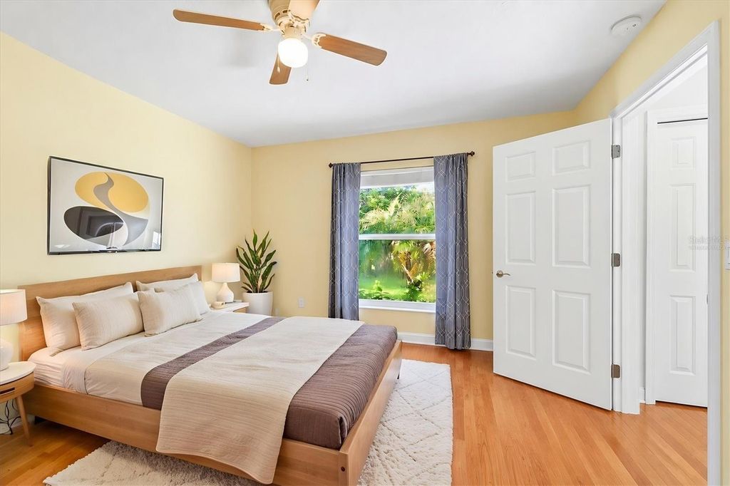 Image 31 of property listing at 6919 67TH TERRACE E, Bradenton, FL 34203
