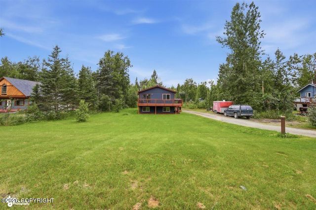 3150 N Arctic Fox Drive, Wasilla, AK 99654