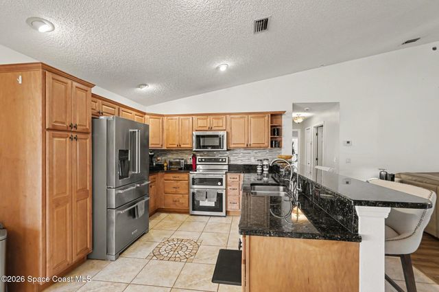 1692 Carbondale Avenue NW, Palm Bay, FL 32907