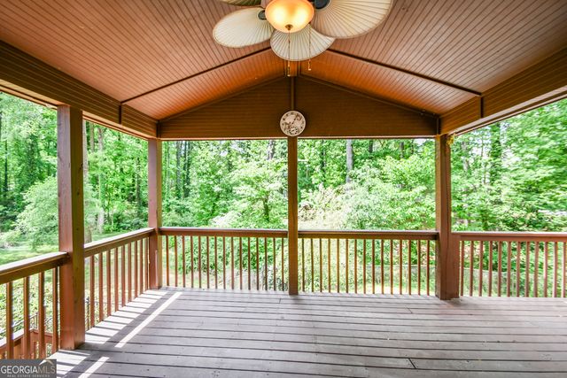 165 Wilhelmina Drive, Ellenwood, GA 30294