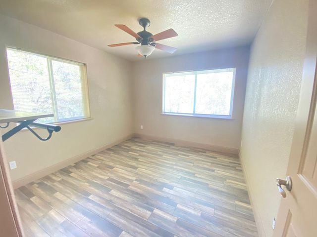 10761 Texas Hill Rd, Dobbins, CA 95935