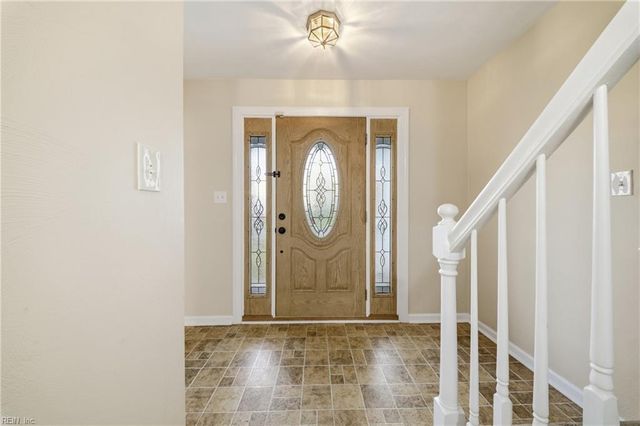 2541 Buyrn CIR, Virginia Beach, VA 23453