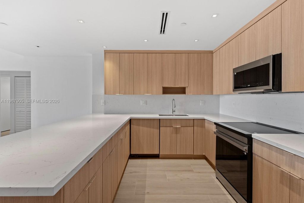 251 Crandon Blvd 531, Key Biscayne, FL 33149