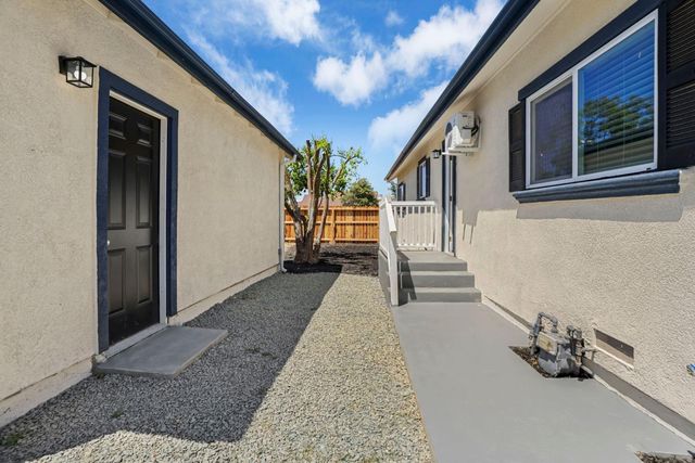 2865-2875 S El Dorado St, Stockton, CA 95206