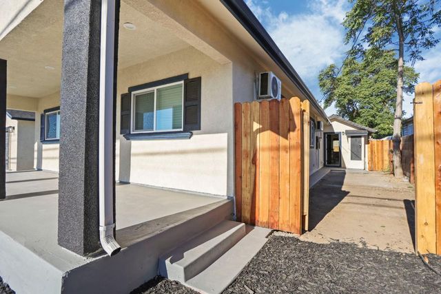 2865-2875 S El Dorado St, Stockton, CA 95206