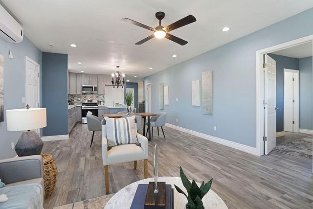 2865-2875 S El Dorado St, Stockton, CA 95206