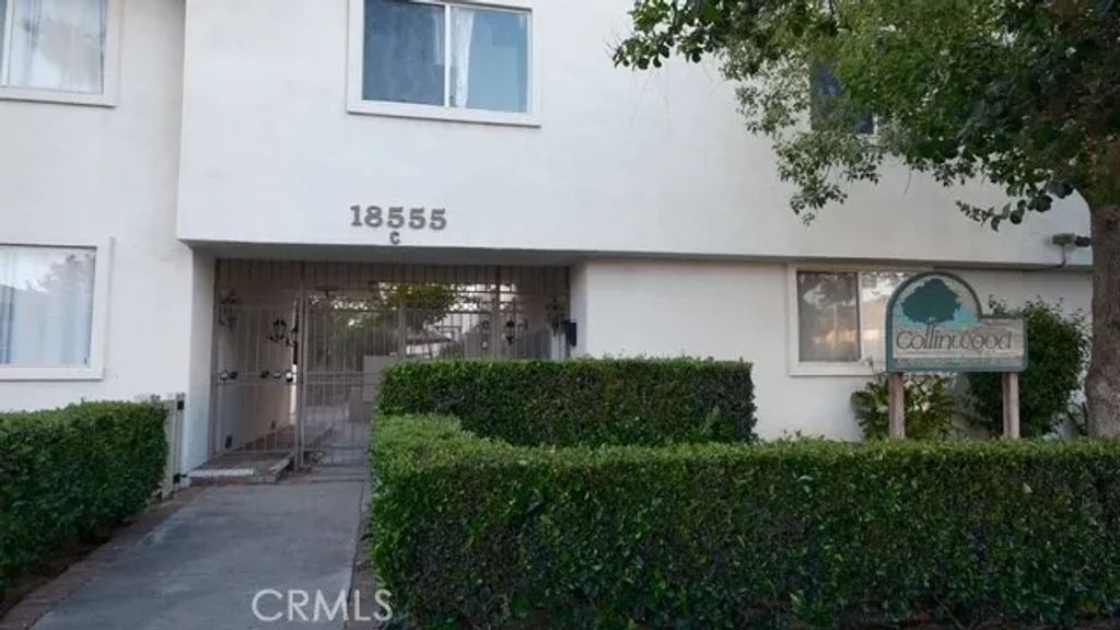18555 Collins C33, Tarzana, CA 91356