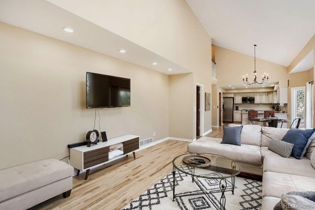 921 W Kettle Avenue, Littleton, CO 80120