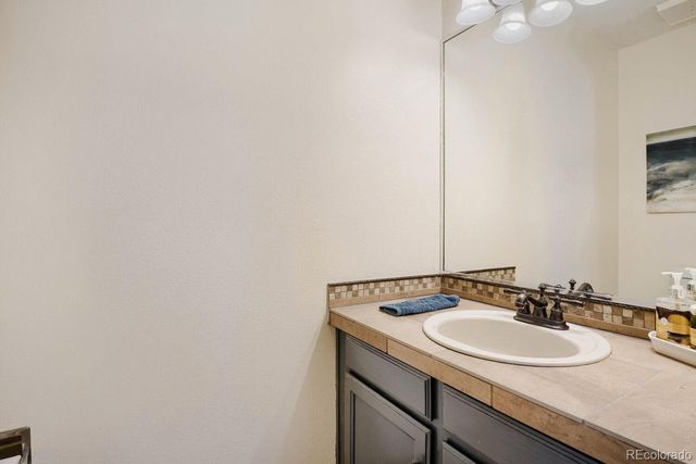 921 W Kettle Avenue, Littleton, CO 80120