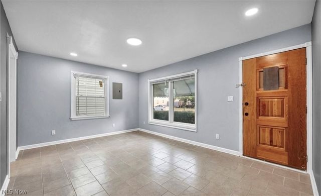 13514 Bennington Avenue, Cleveland, OH 44135