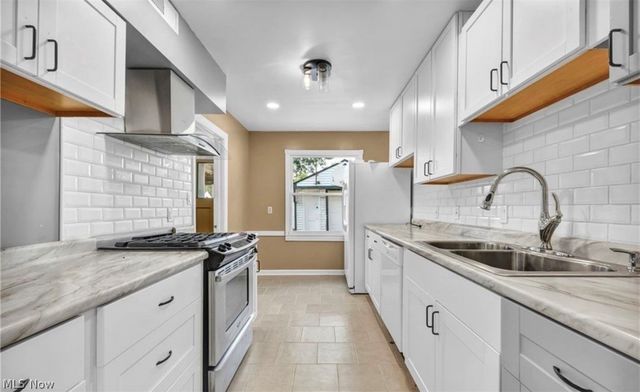 13514 Bennington Avenue, Cleveland, OH 44135