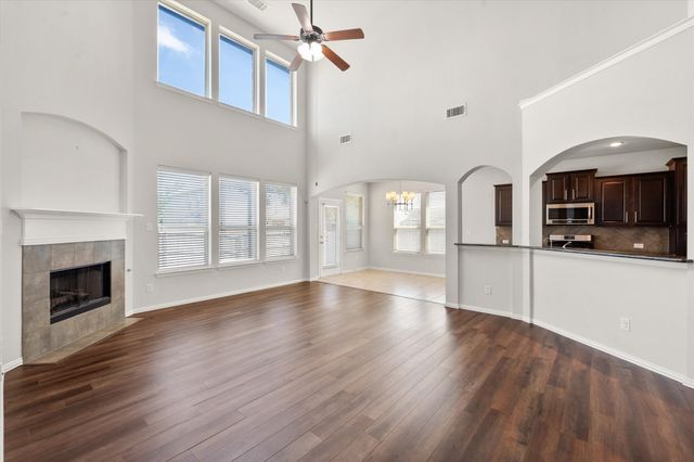 8124 Black Sumac Drive, Fort Worth, TX 76131