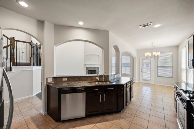 8124 Black Sumac Drive, Fort Worth, TX 76131