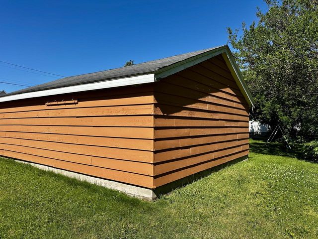 609 E South STREET, Beaver Dam, WI 53916