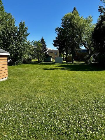609 E South STREET, Beaver Dam, WI 53916