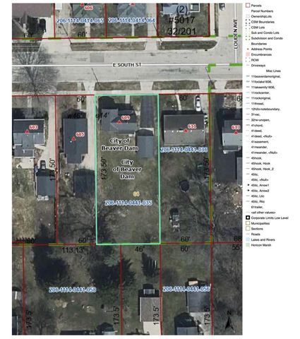 609 E South STREET, Beaver Dam, WI 53916