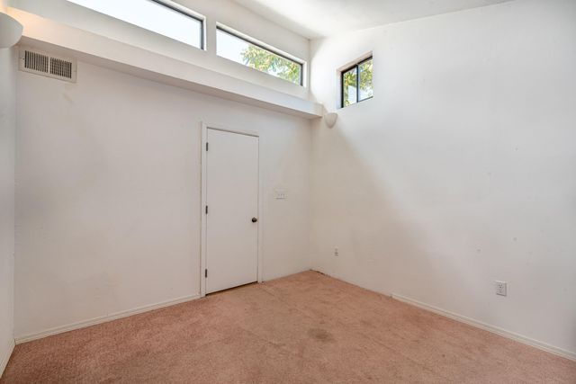6517 San Francisco Road NE, Albuquerque, NM 87109