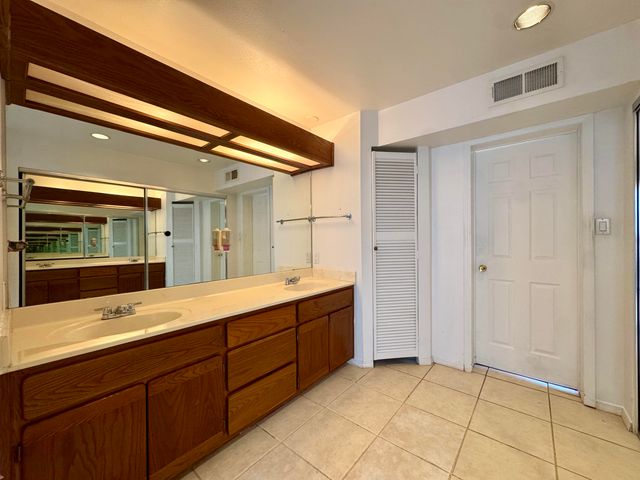 6517 San Francisco Road NE, Albuquerque, NM 87109