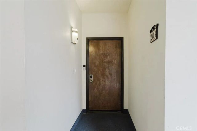 1305 N Columbus Avenue 204, Glendale, CA 91202