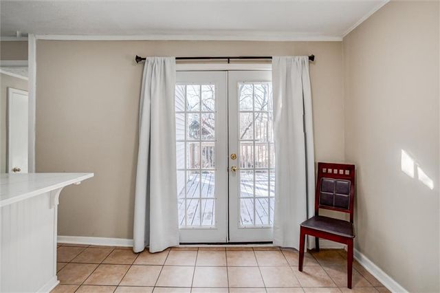 5310 NE Barnes Avenue, Kansas City, MO 64119