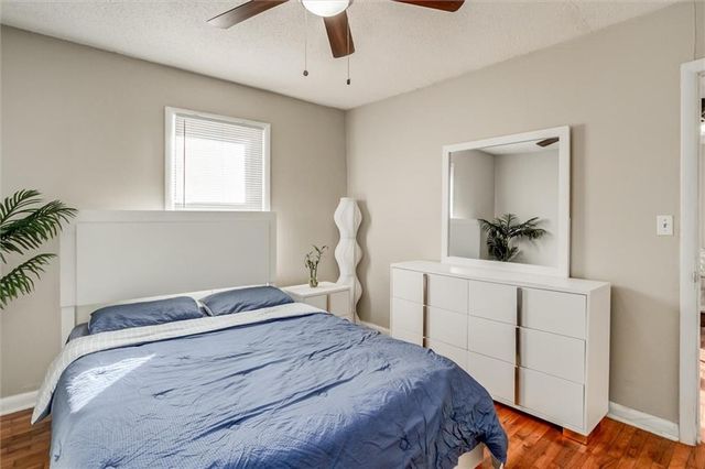 5310 NE Barnes Avenue, Kansas City, MO 64119