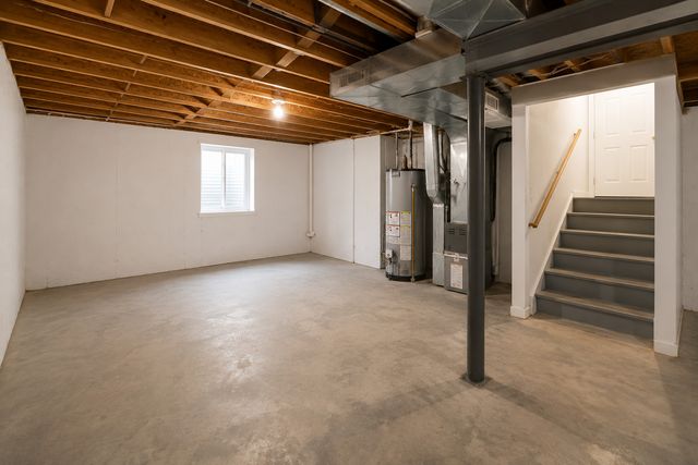 1835 E 79th Street, Chicago, IL 60649
