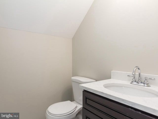 2507 E NORTHERN PKWY, Baltimore, MD 21214