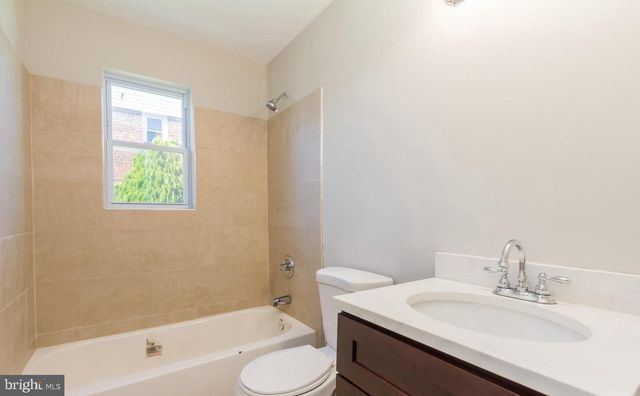 2507 E NORTHERN PKWY, Baltimore, MD 21214