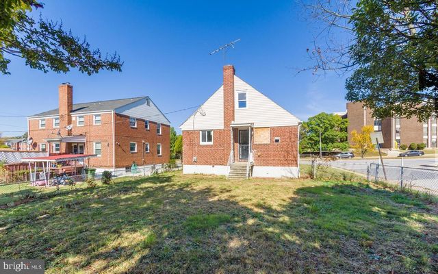 2507 E NORTHERN PKWY, Baltimore, MD 21214